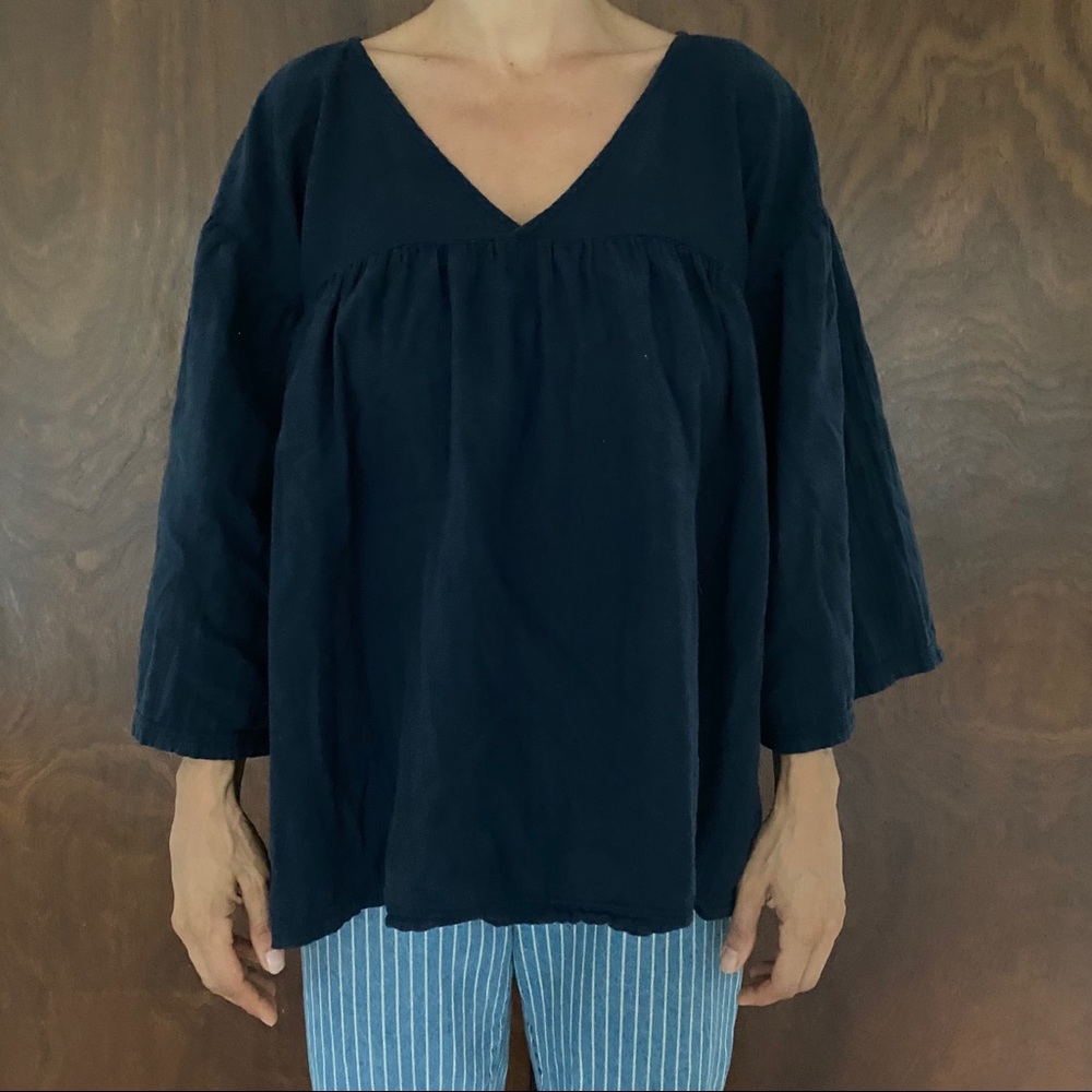 Beaumont Organics navy blue top